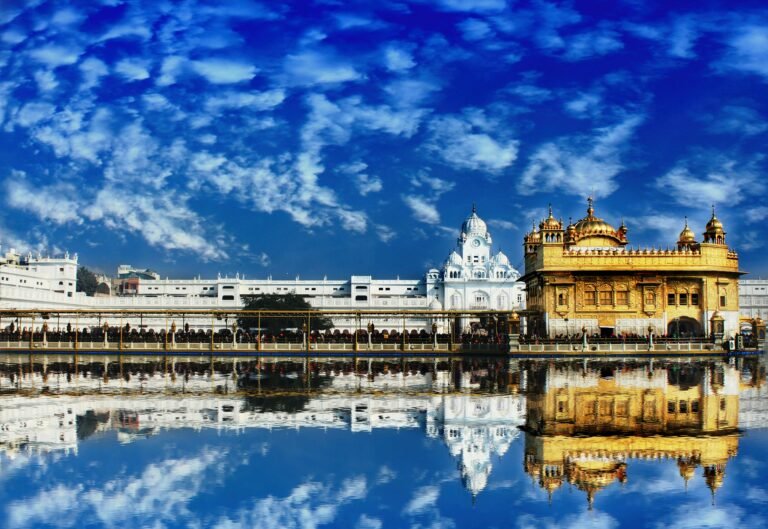 Golden Temple, Amritsar – a spiritual journey begins here.